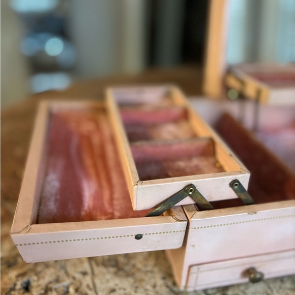 Jewelry Box “AS SEEN IN VOGUE” - Picture 5 of 16